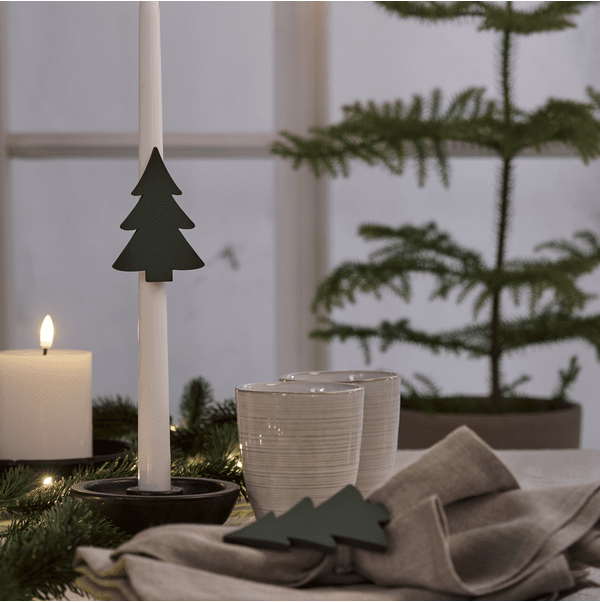 Lysmanchet 2-Pak Grøn Fra Star Trading - &Auml;Skift udseendet og dekorer din adventsstage eller LED-lys med disse juleinspirerede dekorationer.