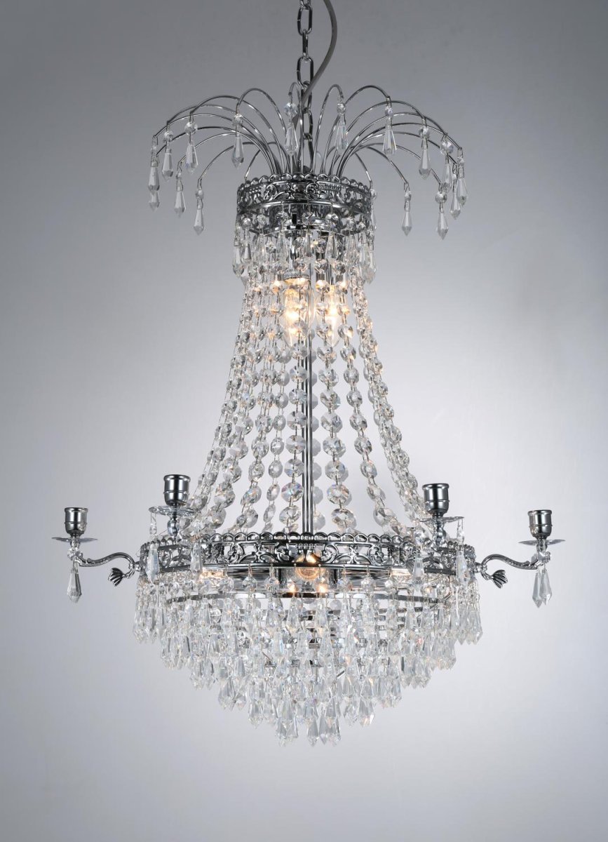 Empire Classic Ø55 Chrom krystal Fra Norrsken Design - Denne krone er ideel til at løfte stue, spisestue eller hall med sit sofistikerede design og skinnende detaljer.