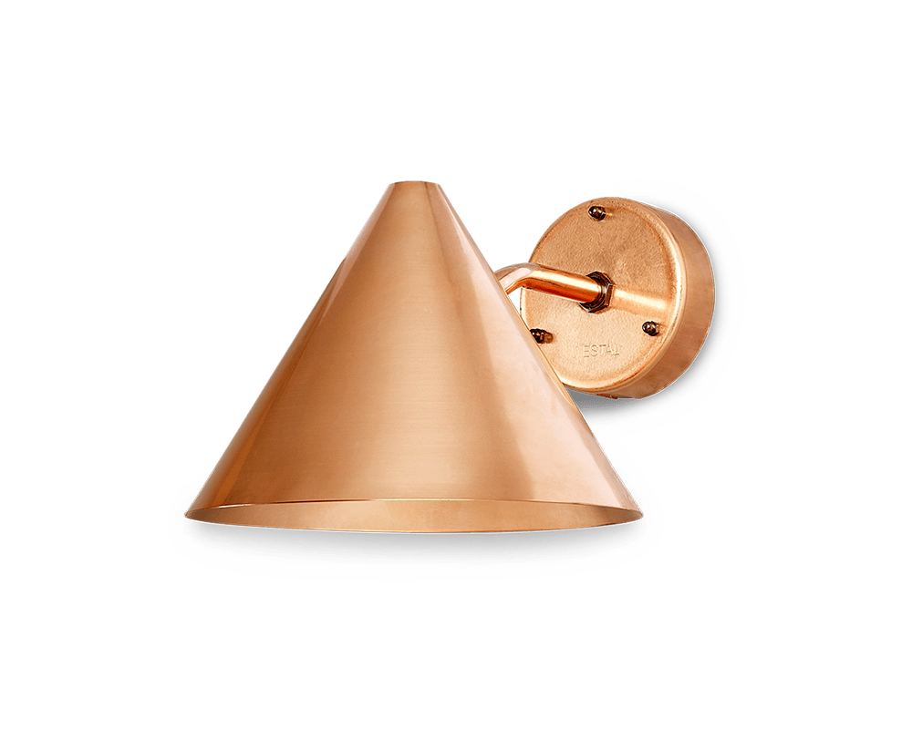 Tratt Rå kobber udendørslampe Fra Westal - Bagsiden er udstyret med to ind- og udgange samt en hurtigkoblingsklemme for nem installation.