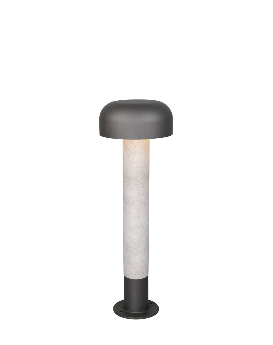 Fraser 54cm Konkret udseende pullerter Fra Trio Lighting - Fraser er lavet af st&oslash;bt aluminium og kombinerer moderne minimalisme med naturlige detaljer.