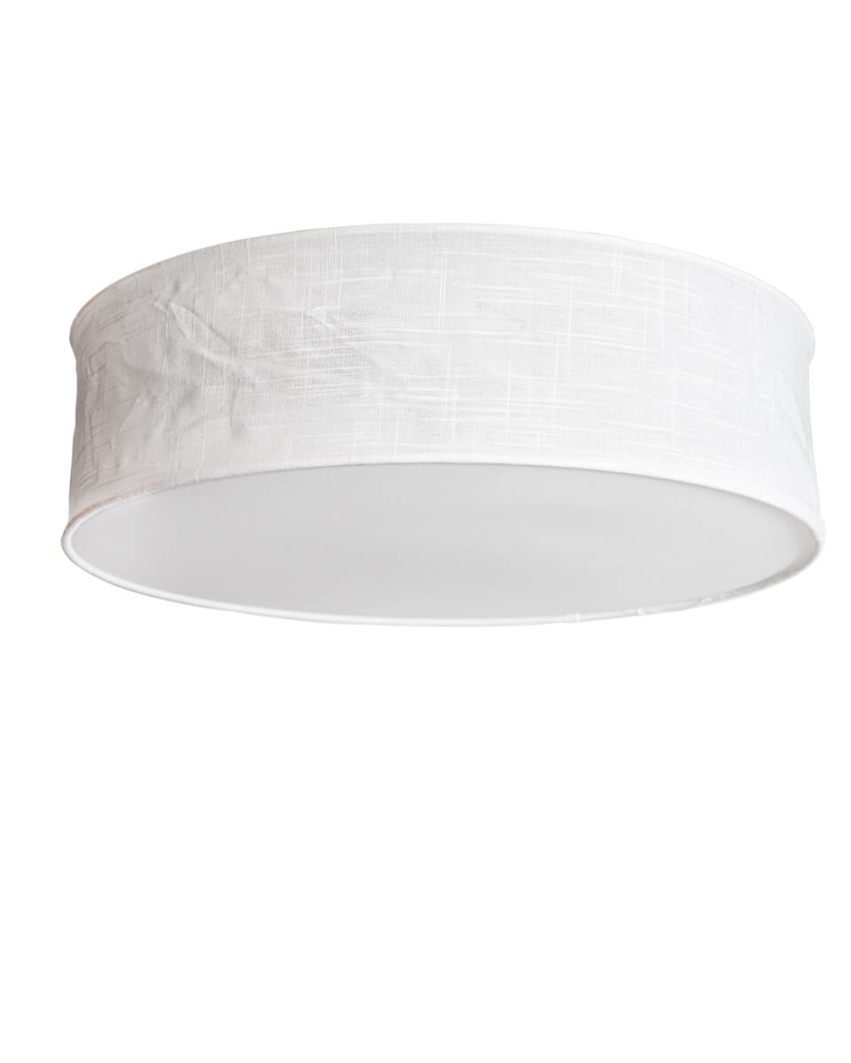 Vita Ø60 Hvid plafond Fra By Rydéns - Med en gener&ouml;s diameter p&aring;&aring; 60 cm og en h&oslash;jde p&aring; P&aring; 19,5 cm har Vita plafond en imponerende tilstedev&aelig;relse i rummet.