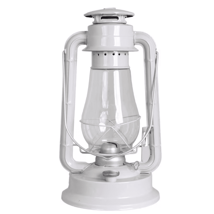 Storm Lantern big Beige Fra Strömshaga - En lanterne i klassisk design, der passer perfekt i kabinen, udenfor p&aring;&aring; trappen eller til strandh&aelig;ngek&oslash;jen for maksimal hygge.