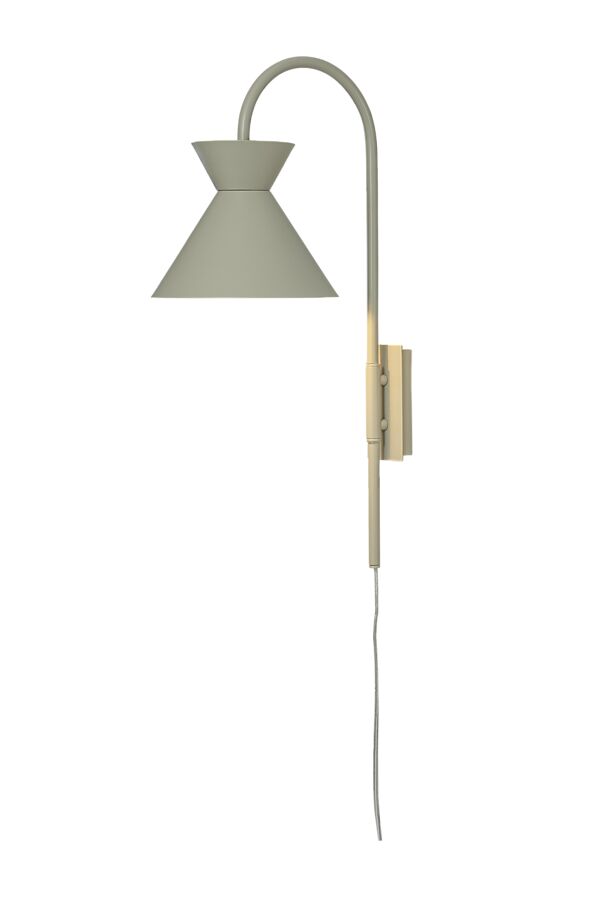 Coni 54cm Beige væglampe Fra Aneta Lighting - Den dejlige Coni v&aelig;glampe i et moderne design harmonerer med b&aring;de et klassisk og landligt interi&oslash;r.