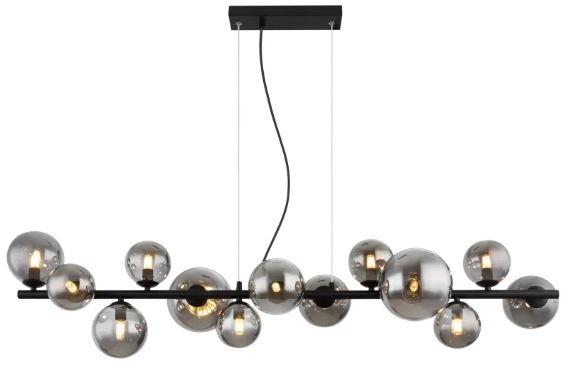 Riha 120cm Røgfarvet loftslampe Fra Globo Lighting - Lampan &auml;r av mattsvart metall och ger ditt hem en lyxig och inbjudande atmosf&auml;r.