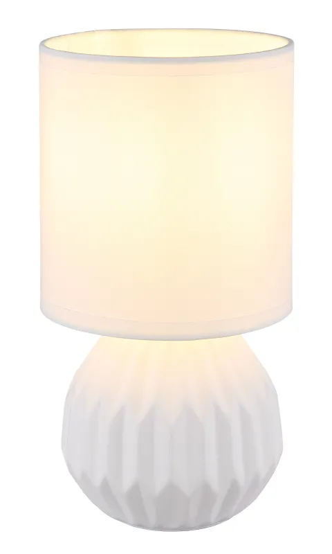 Sylas 23cm Hvid bordlampe Fra Globo Lighting - Den rundade keramiska basen i elegant vitt och den matchande cylindriska textilsk&auml;rmen skapar en harmonisk och modern estetik.