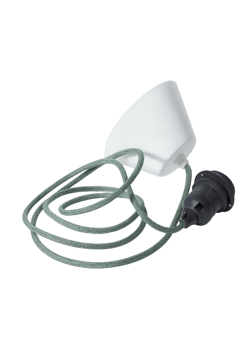 Loftophæng Tekstil 2m Grøn Fra Alde & Lind - Et loftoph&aelig;ng med tekstilbetrukket ledning, designet til at passe til Alde&amp;Linds loftslampesk&aelig;rme med E27-fatning.