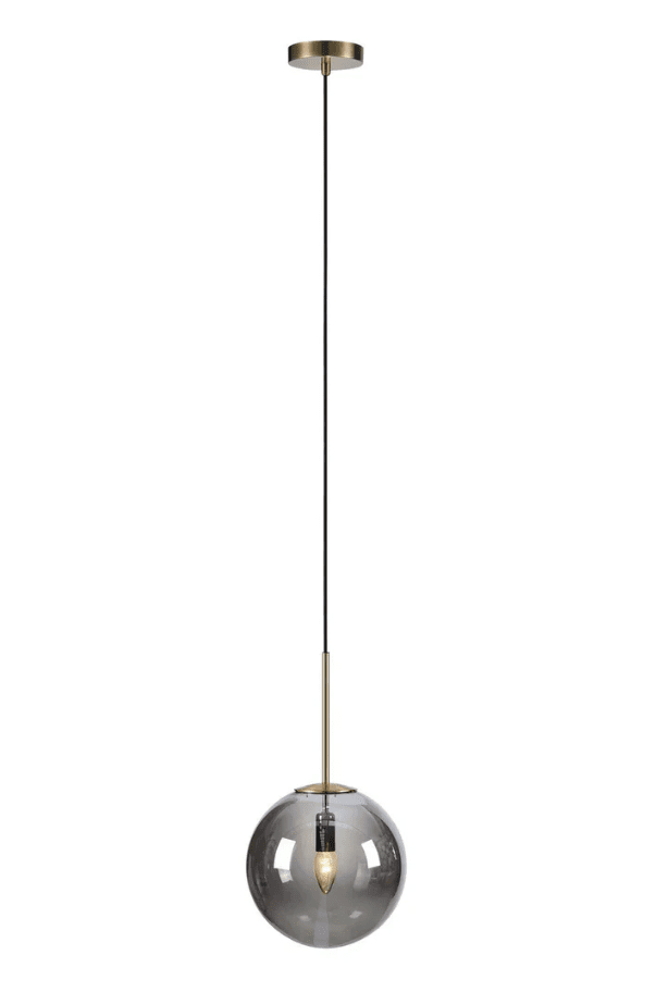 Dione Ø25 Røgfarvet loftslampe Fra Markslöjd - Dione bliver en smuk indretningsdetalje med sit elegante og unikke udseende i marmor, som samtidig bidrager til en dejlig belysning gennem det r&oslash;gede glas.