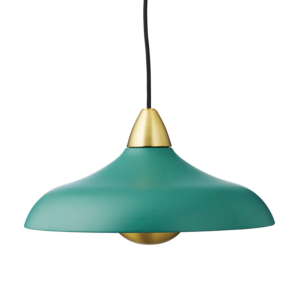 Urban Wide Ø36 Grøn loftslampe Fra Superliving - Nyd dit hjem med den moderne Urban Wide pendel, en stilfuld kombination af mat m&oslash;rkegr&aring; finish og elegante messingdetaljer.
