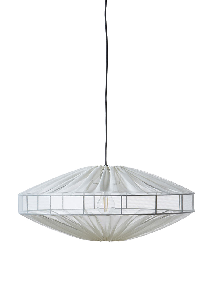Alba Skærm Ekskl. Ophæng Ø58 Beige loftslampe Fra Alde & Lind - Alba kan bruges som loftslampe eller pendellampe, afh&aelig;ngigt af hvilken lampe du kombinerer den med.