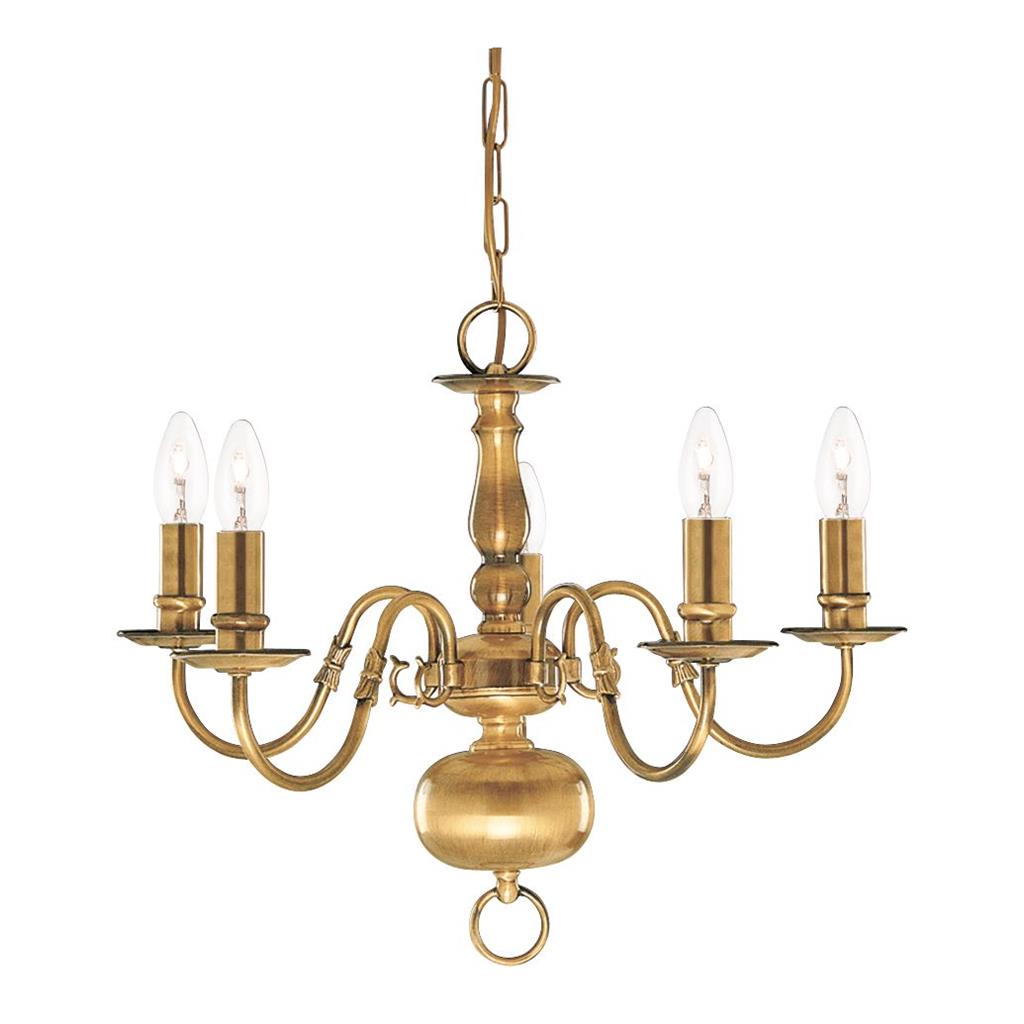 Flemish 5 Ø52 Messing loftslampe Fra Searchlight - En lysekrone til dem, der &oslash;nsker at kombinere historisk stil med funktion og skabe en virkelig majest&aelig;tisk f&oslash;lelse i deres hjem.