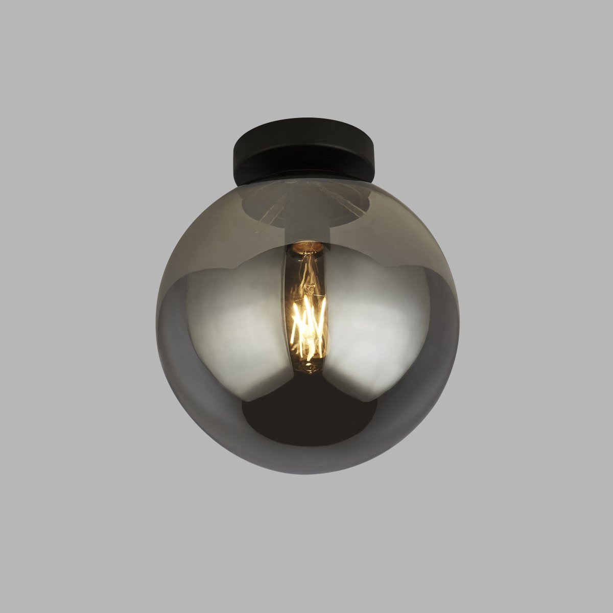 Amsterdam Ø25 Sort plafond Fra Searchlight - Amsterdam loftlampe er perfekt til gangen, sovev&aelig;relset, k&oslash;kkenet eller mindre rum, uden at g&aring; p&aring; kompromis med stilen.