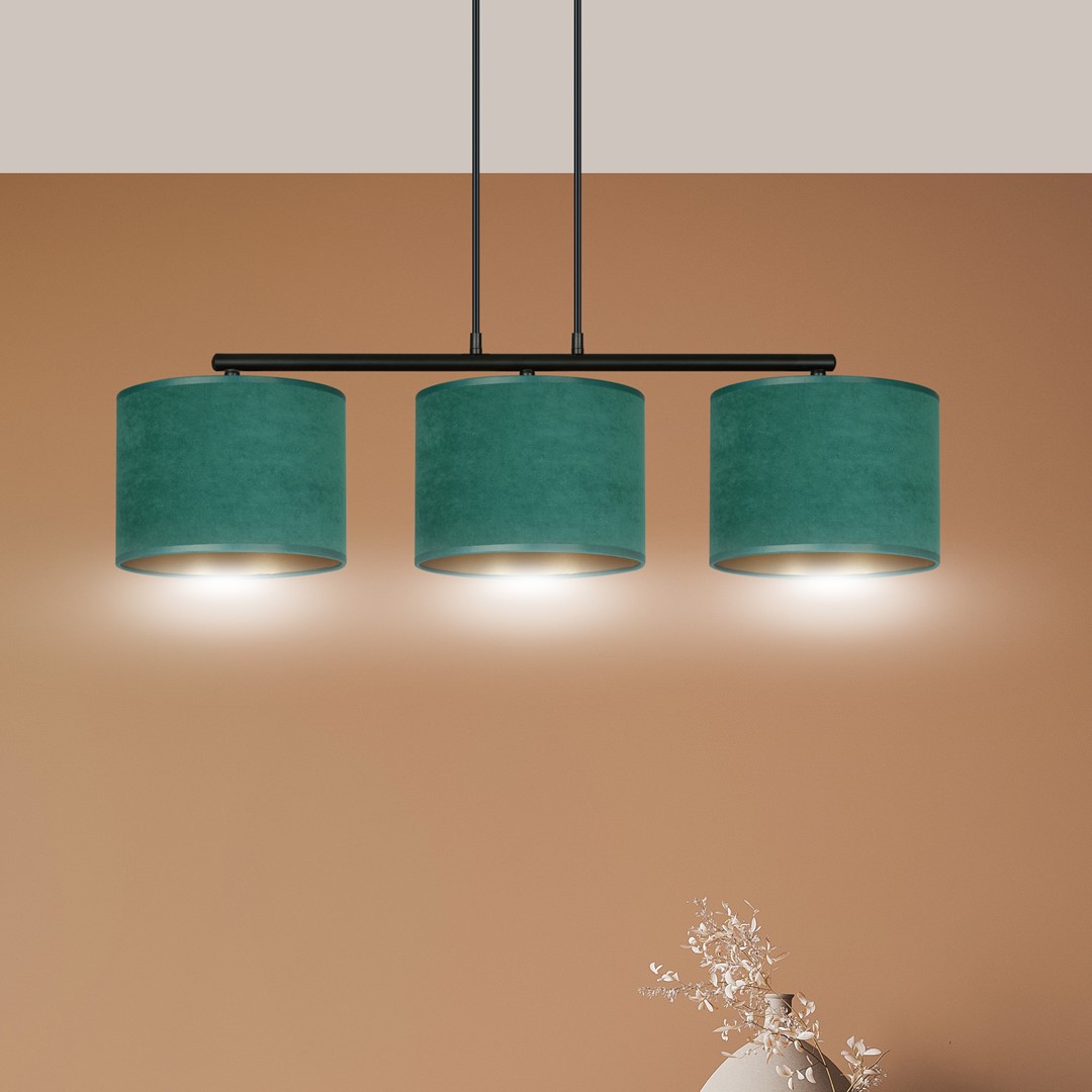 Hilde 72cm Grøn loftslampe Fra Emibig Lighting - Den enkle konstruktion og elegante farvesammens&aelig;tning g&oslash;r Hilde til et alsidigt valg, der passer ind i mange forskellige rum og stilarter.
