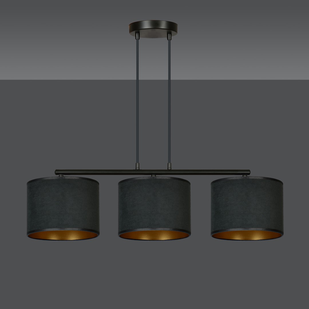 Hilde 72cm Sort loftslampe Fra Emibig Lighting - Den enkle konstruktion og elegante farvesammens&aelig;tning g&oslash;r Hilde til et alsidigt valg, der passer ind i mange forskellige rum og stilarter.