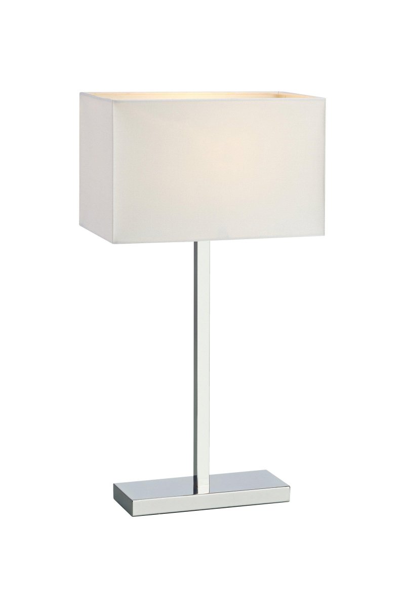 Savoy 50cm Hvid bordlampe Fra Markslöjd - Savoy bordlampe i krom og hvid tekstilskærm har et elegant og stilrent design.