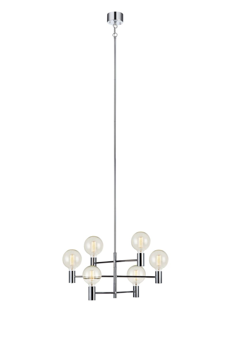 Capital Ø62 Chrom loftslampe Fra Markslöjd - De seks arme i forskellige niveauer af kromfarvet metal giver et stilrent og tidl&oslash;st udtryk, der passer perfekt ind i b&aring;de stue og spisestue.