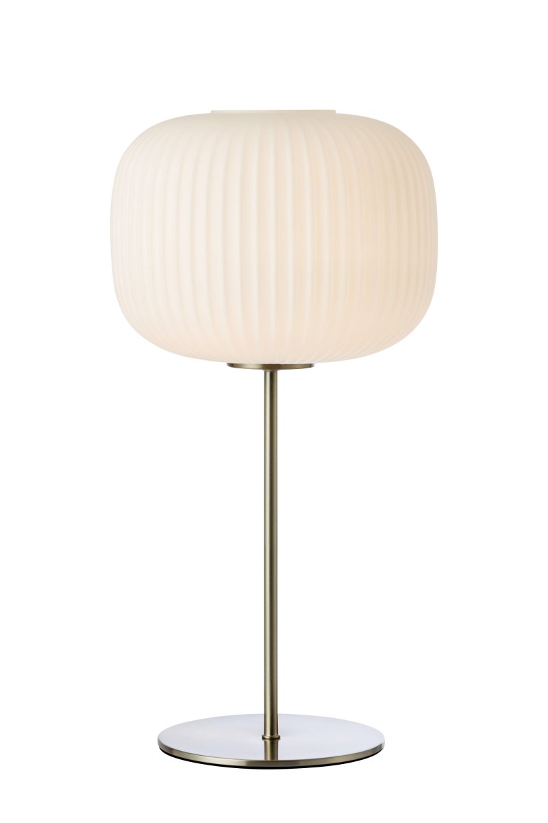 Sober 50cm Stål bordlampe Fra Markslöjd - Bordlampe i klassisk design med en sober hvid glasskærm og en stålbase.