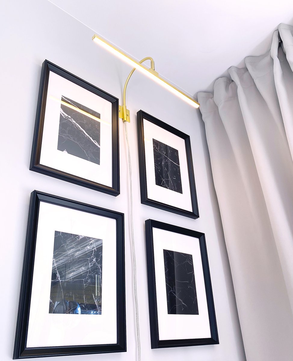 Miro 40cm Guld Fra Aneta Lighting - Miro har en integreret LED lyskilde tændt; 5W og giver en varm hvid glød på max 450 lumen.