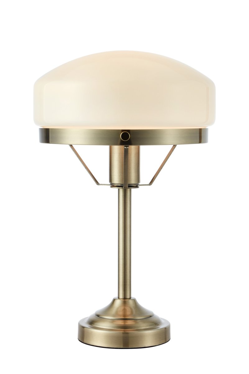 Zoom billede af Aurelia 40cm Antik messing bordlampe Fra Markslöjd - Glassk&aelig;rmen har en diameter p&aring; 25 cm og spreder et bl&oslash;dt og behageligt lys.