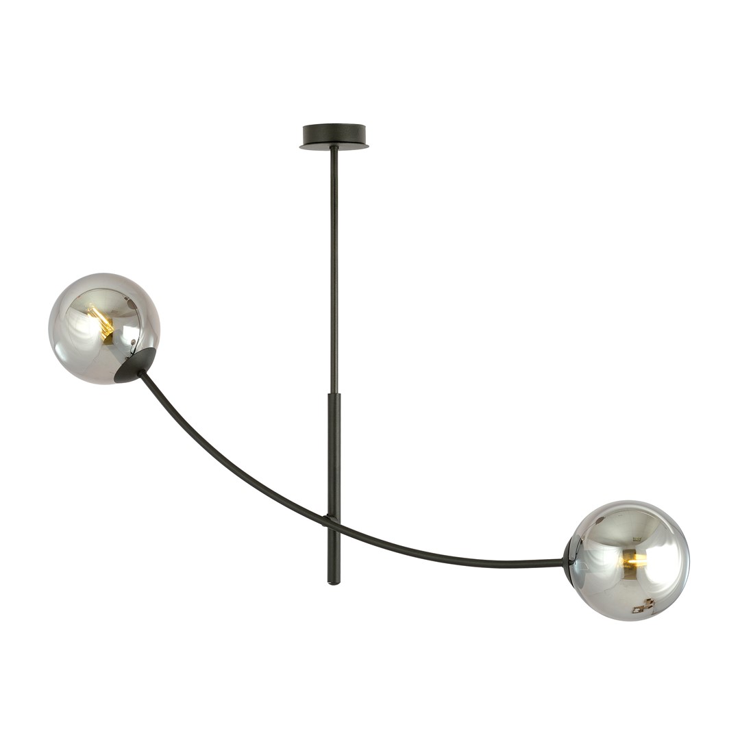 Hunter 83cm Sort/røget loftslampe Fra Emibig Lighting - Lampen ser s&aelig;rligt godt ud over et bord eller k&oslash;kkenbord, hvor den skaber en unik og indbydende atmosf&aelig;re.