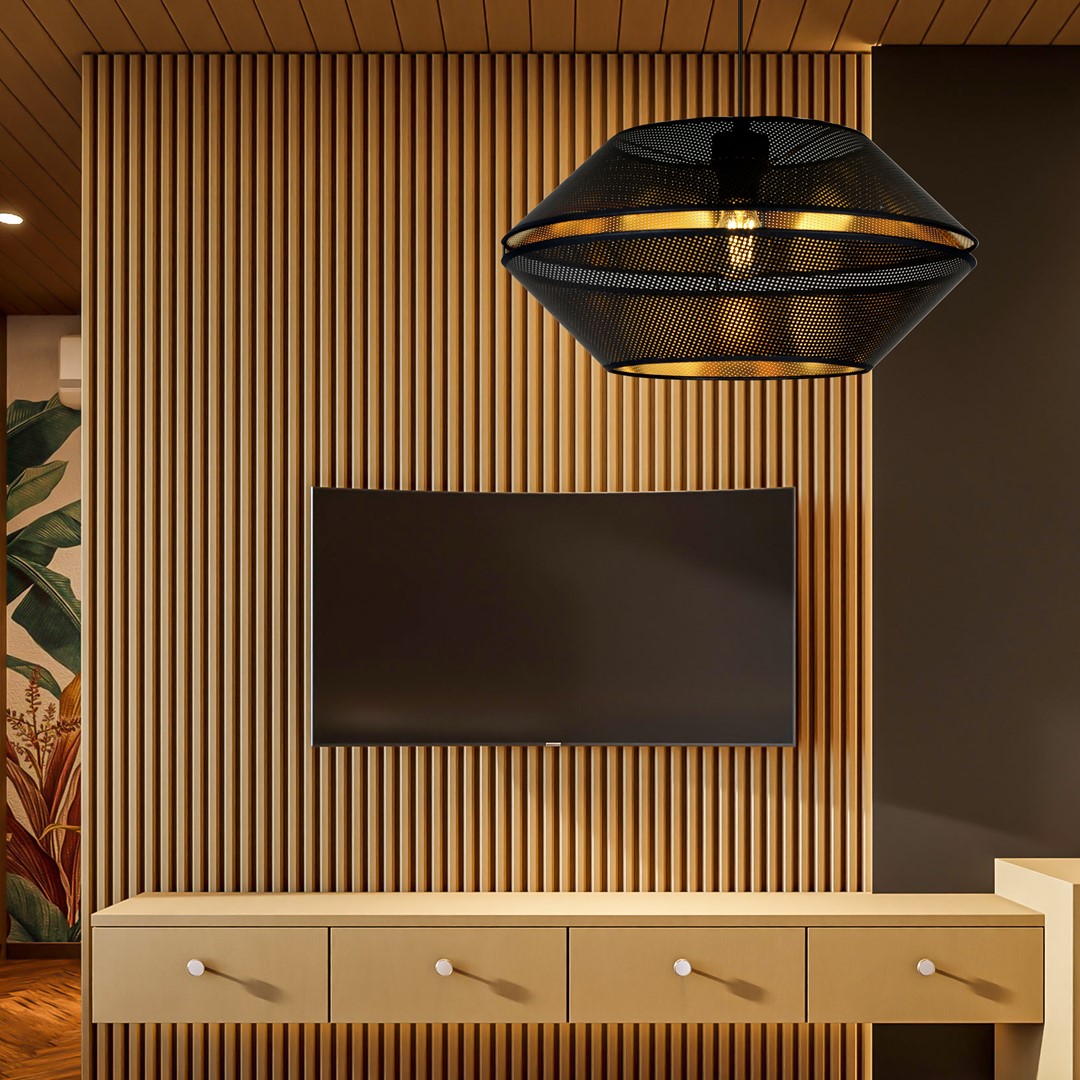 Malia Ø42 Sort loftslampe Fra Emibig Lighting - Den unikke lampesk&aelig;rm med gyldent interi&oslash;r giver rummet et s&aelig;rpr&aelig;g og skaber en magisk, atmosf&aelig;risk atmosf&aelig;re med varme.