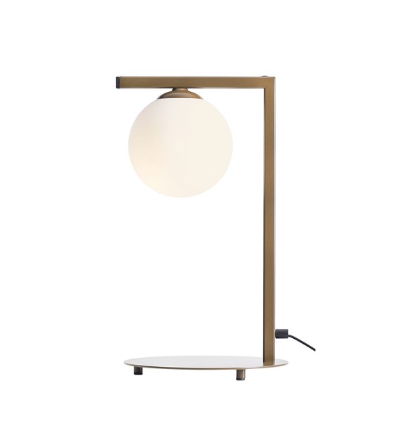 Zac 50cm Beige bordlampe Fra Artera - Lampen er perfekt som en dekorativ belysningsløsning på et skrivebord eller sidebord og passer ind i både klassiske og moderne miljøer.