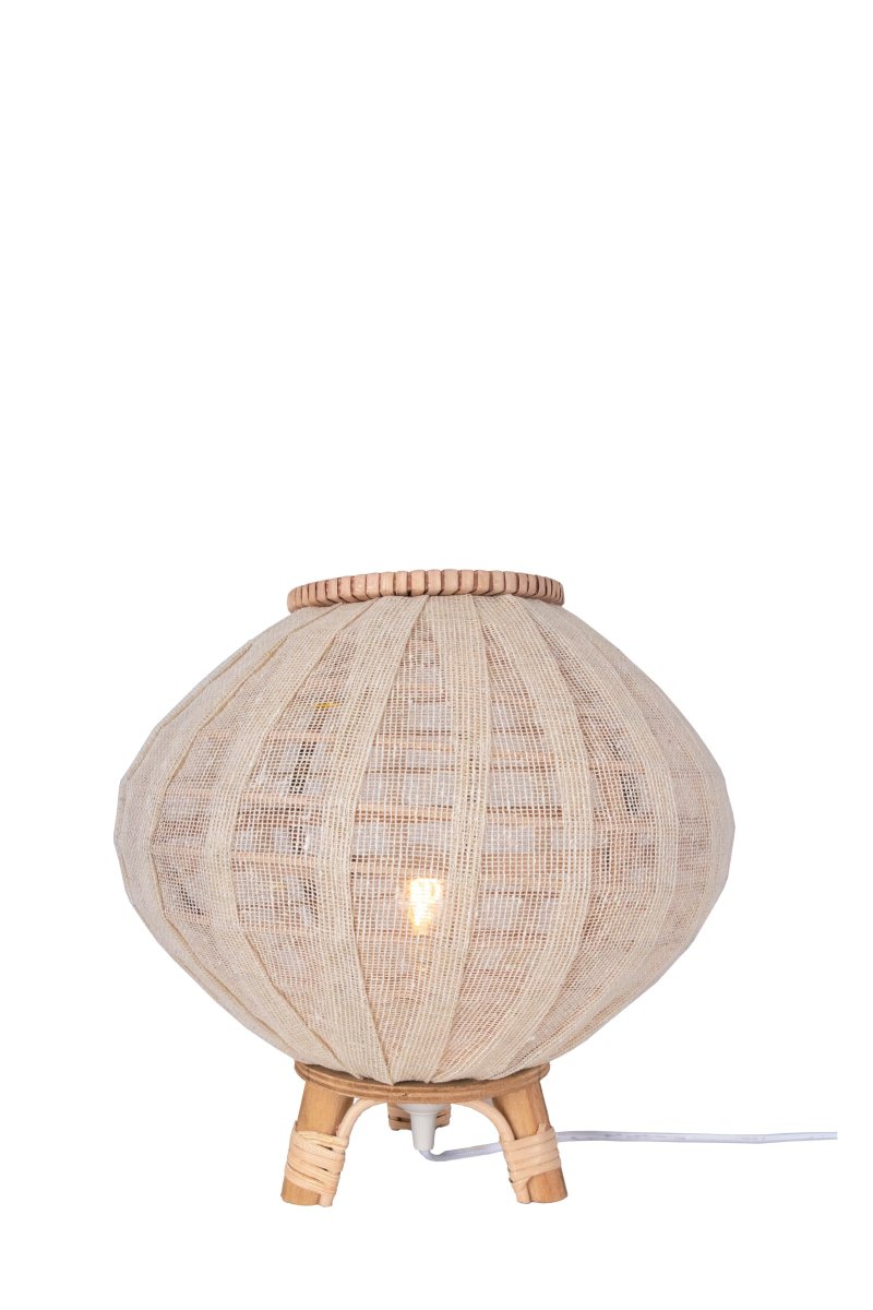Borneo 37cm Natur bordlampe Fra Globen Lighting - Lampen er lavet af naturfarvet rattan og råhvidt hørstof og den har et 200 cm langt hvidt tekstilkabel med afbryder og stik.