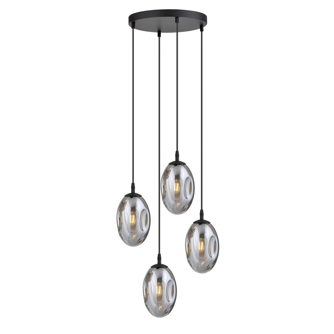 Astral Ø40 Røgfarvet loftslampe Fra Emibig Lighting - Pendlerne er afsluttet med skærme af røget glas, der spreder et varmt og indbydende lys i rummet.