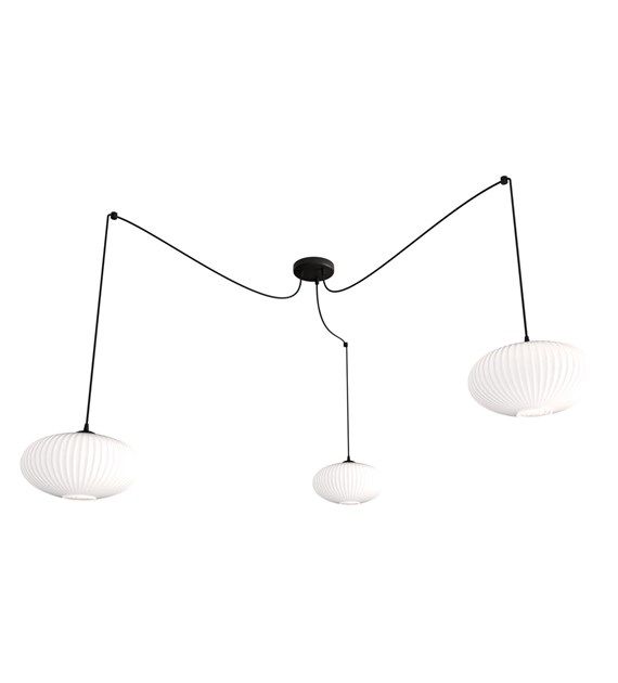 Origo 3xØ30 Hvid loftslampe Fra Emibig Lighting - Origo passer perfekt i milj&oslash;er som stuer eller restauranter og er en ideel kombination af &aelig;stetik og kvalitet.