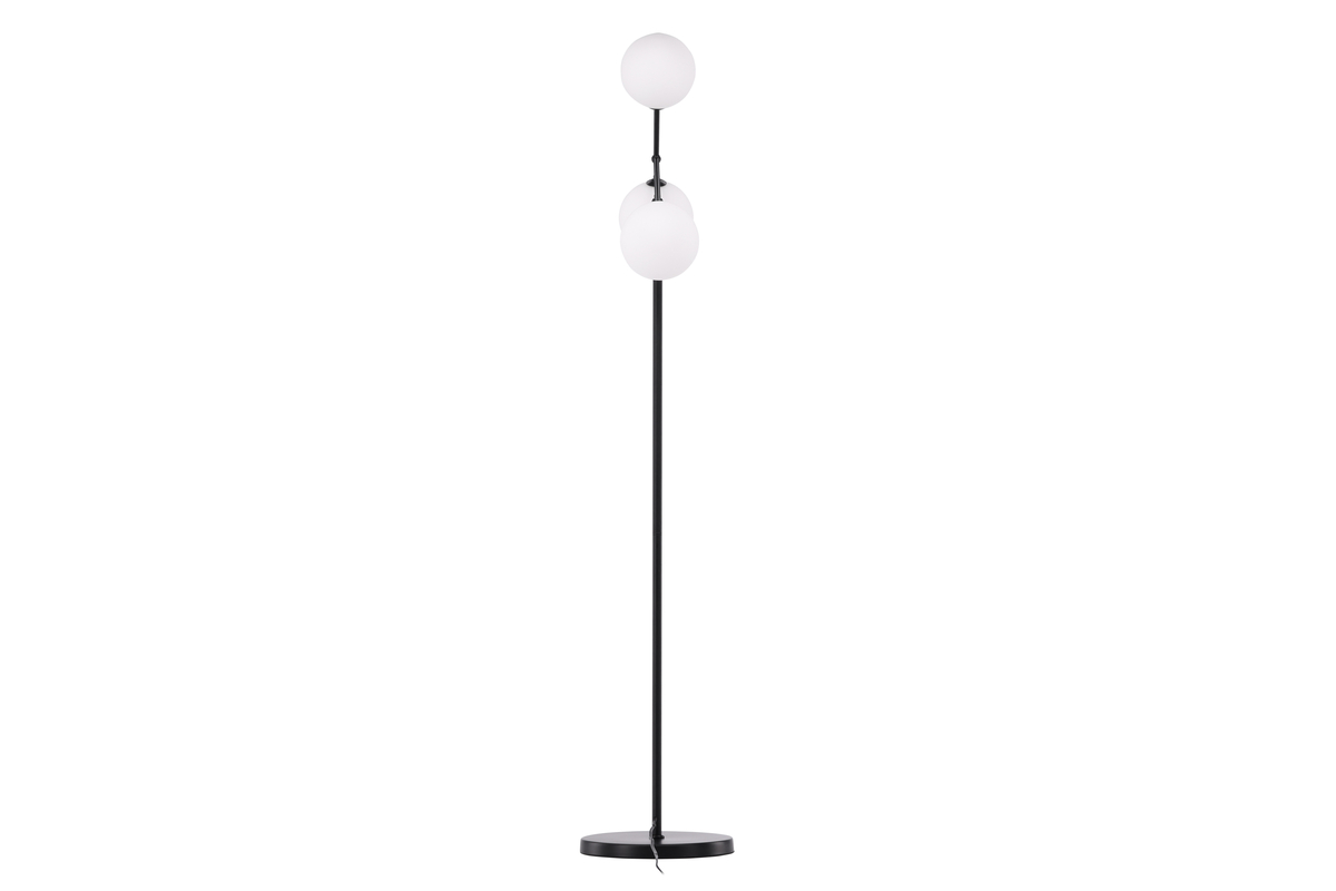 Marsan Sort gulvlampe Fra Venture Design - Lampen passer ind i de fleste hjem og indretningsstile og vil holde i lang tid.