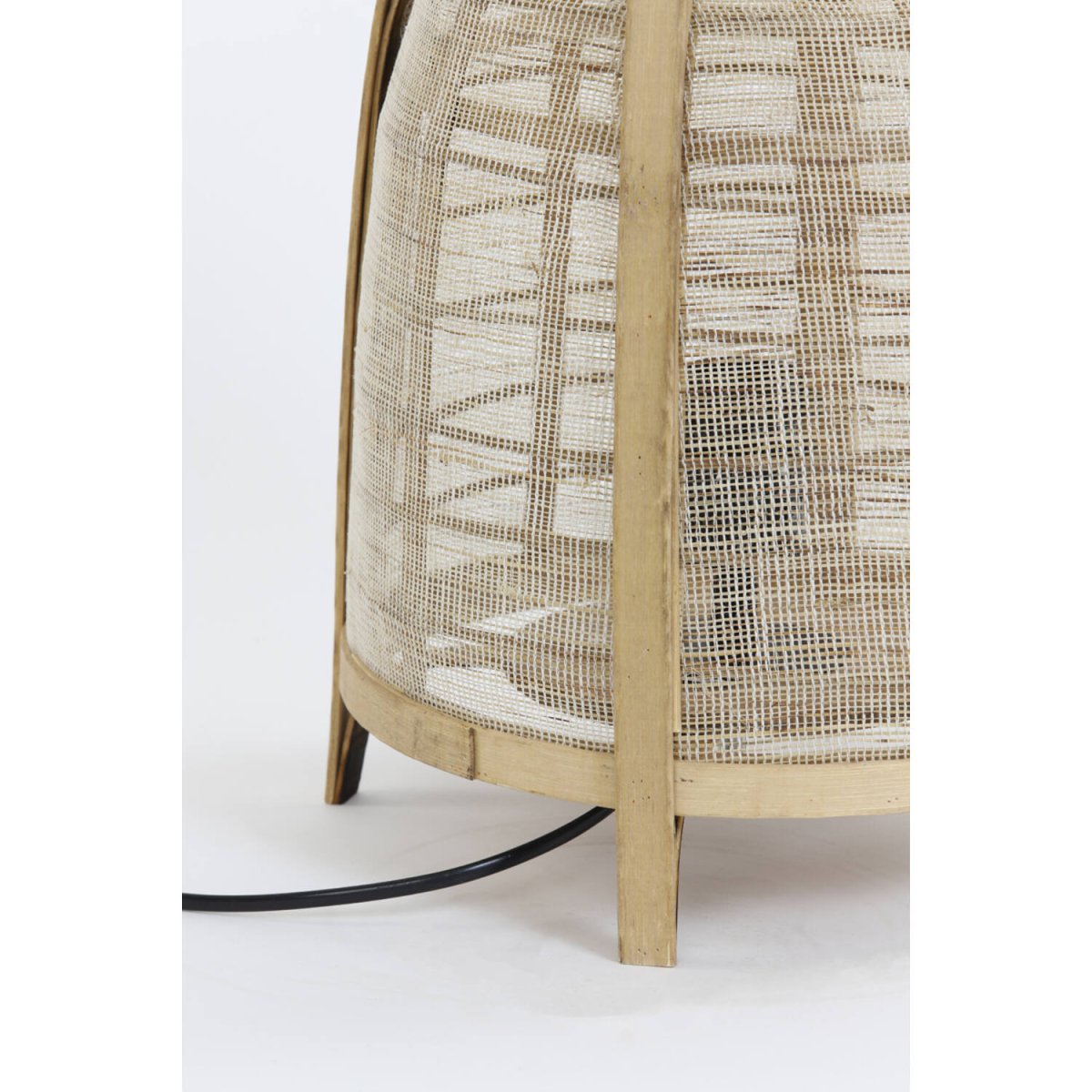 Jacinto 42cm Natur bordlampe Fra Light & Living - Skab en varm og harmonisk atmosfære med Jacinto, en stilfuld lampe i bambus og hør.