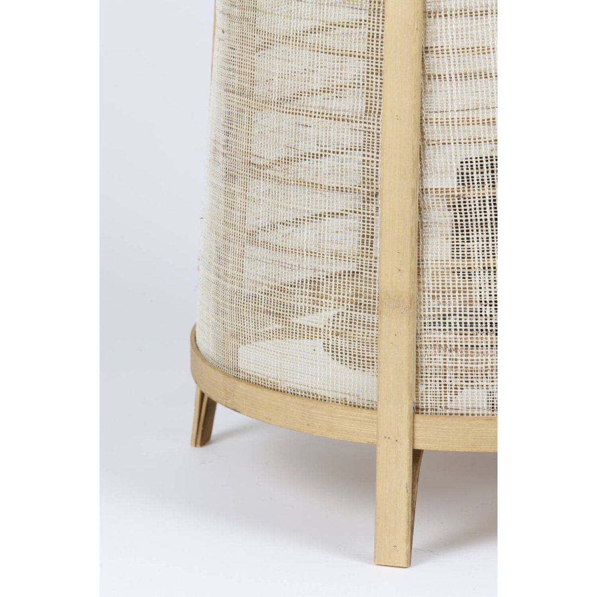 Jacinto 60cm Natur bordlampe Fra Light & Living - Skab en varm og harmonisk atmosfære med Jacinto, en stilfuld lampe i bambus og hør.