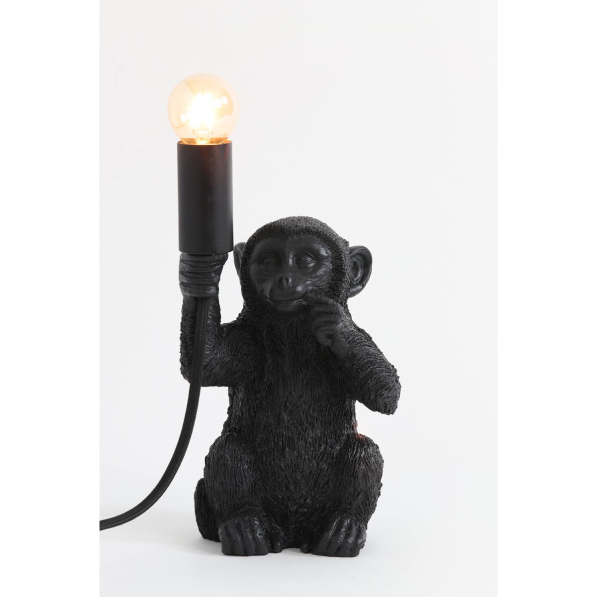 Monkey 23cm Sort bordlampe Fra Light & Living - Monkey er en legende lampe med karakter, lad den lyse op i dit hjem med sit unikke og charmerende design!