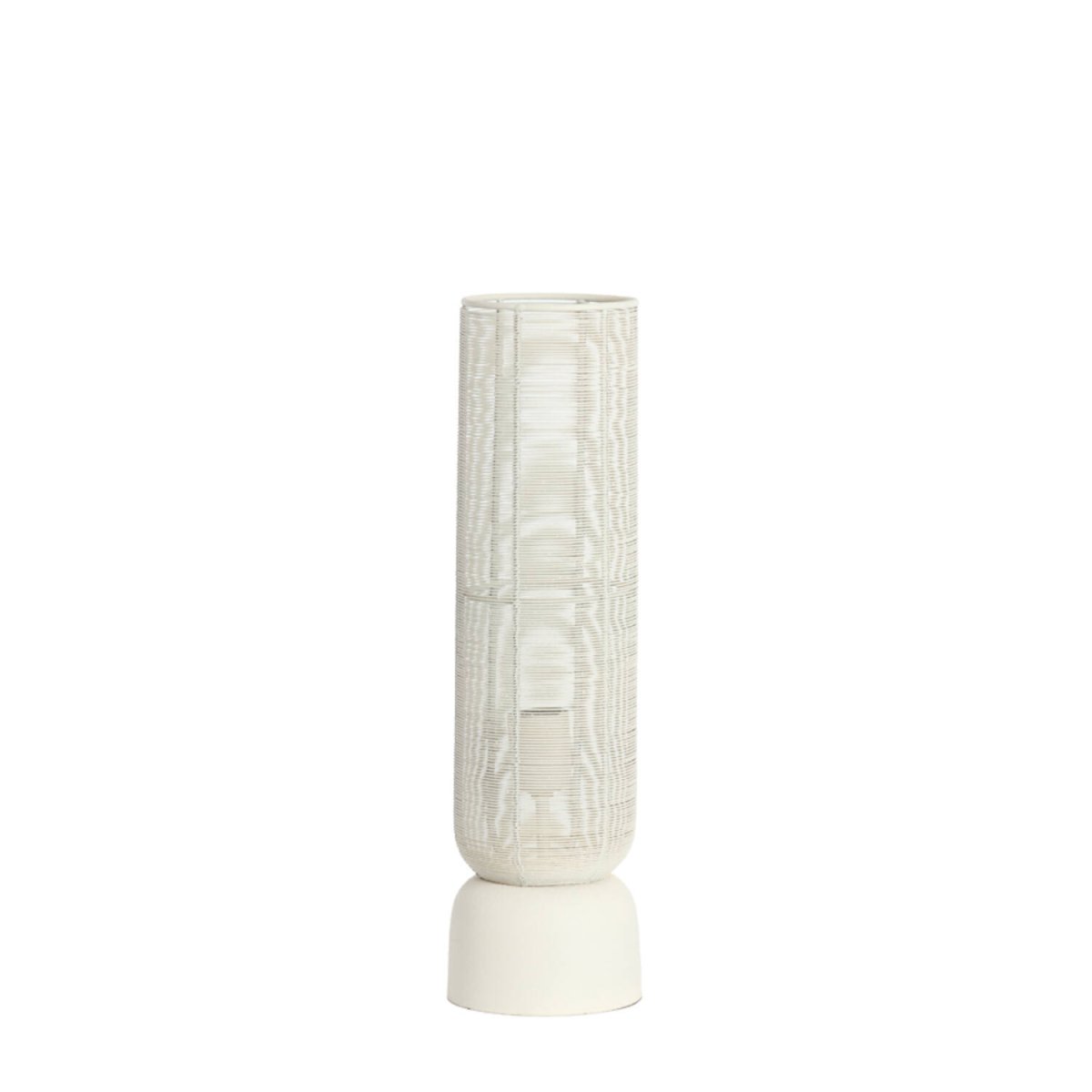 Lezuza 50cm Cremet hvid bordlampe Fra Light & Living - Det luftige design giver et smukt lysspil og passer perfekt ind i både moderne og klassiske interiører.