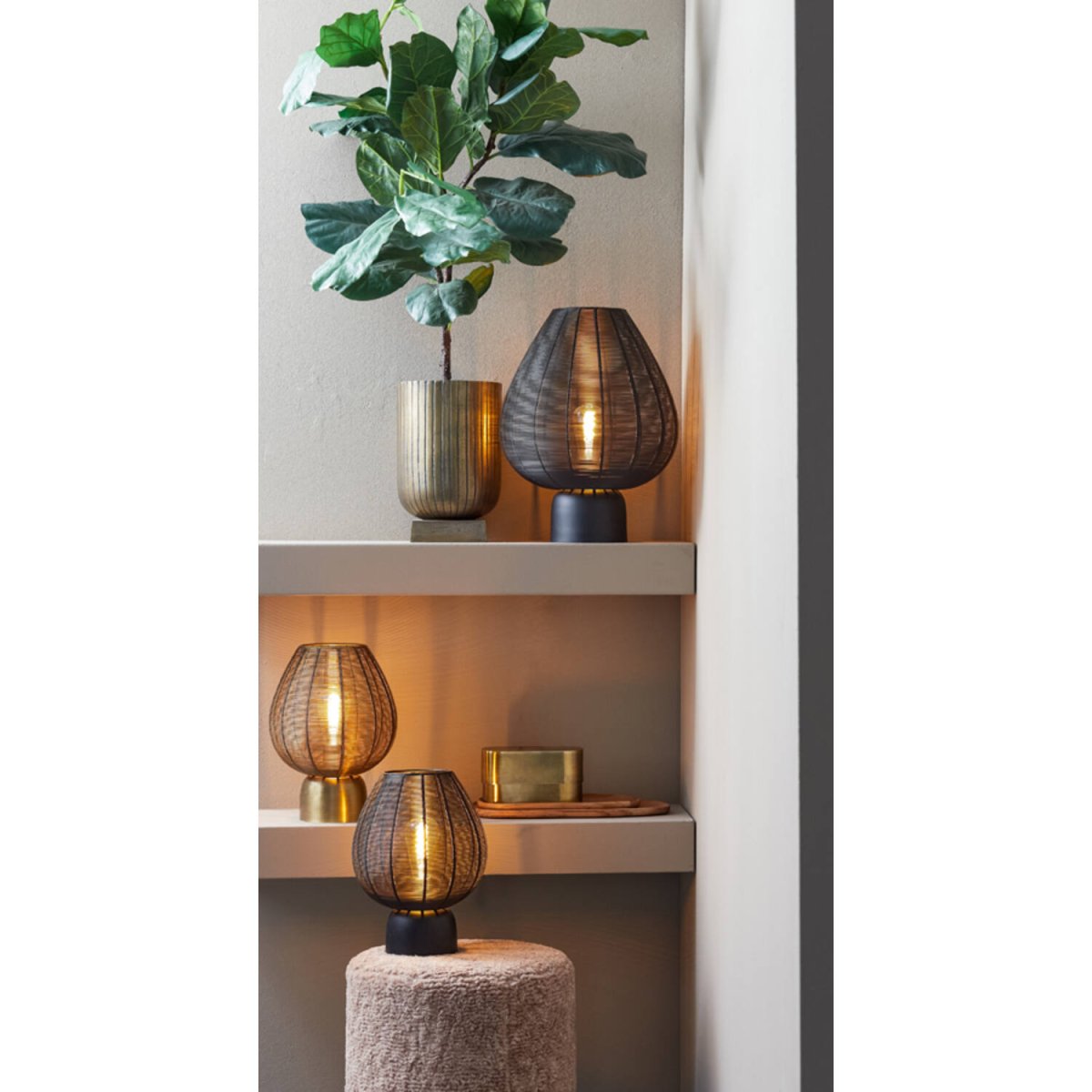 Suneko 34cm Antik guld bordlampe Fra Light & Living - 
