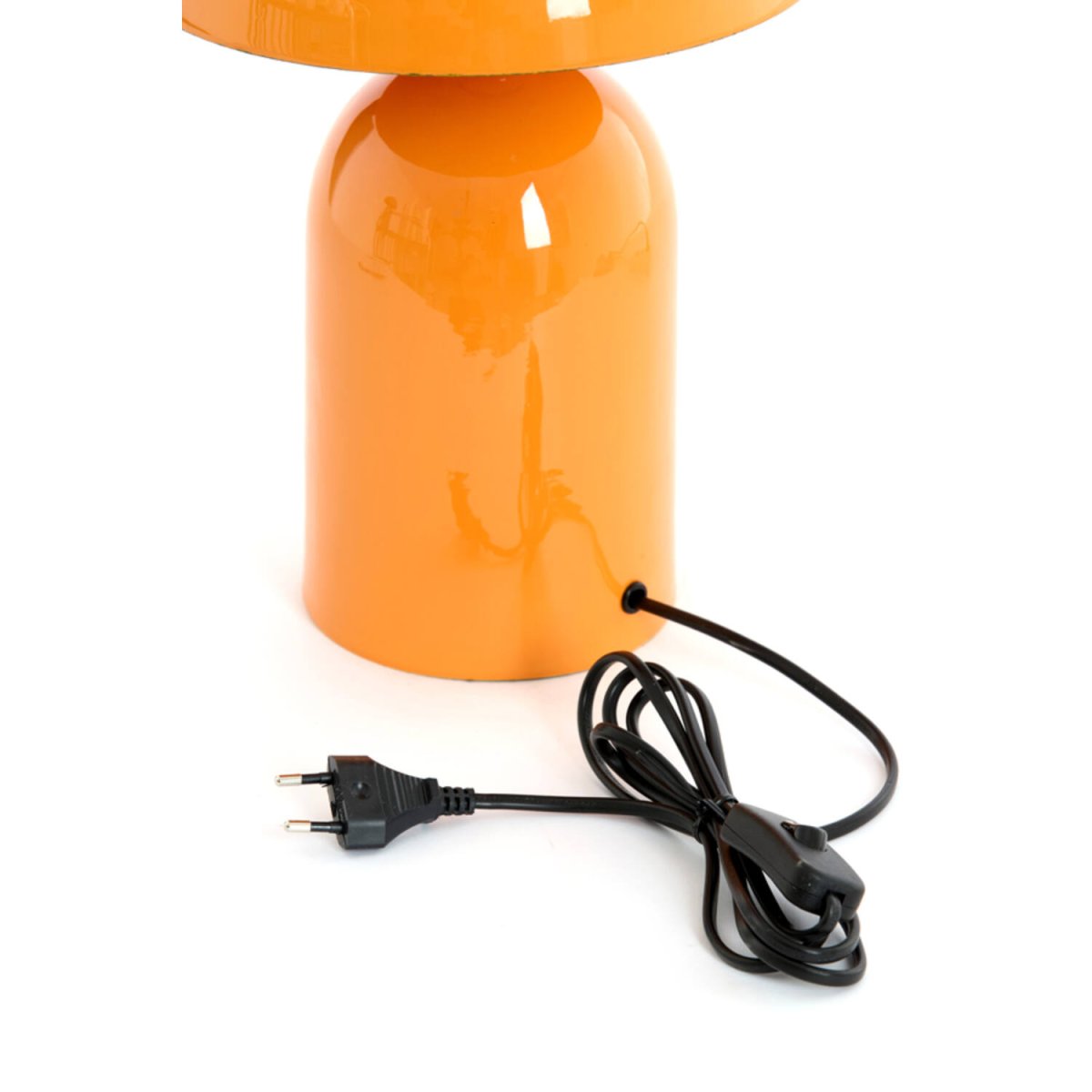 Tolima 48cm Orange bordlampe Fra Light & Living - Lampens farvetone spreder en varm og behagelig f&oslash;lelse i rummet - perfekt som stemningsbelysning p&aring; natbordet, i vinduet eller p&aring; en hylde.