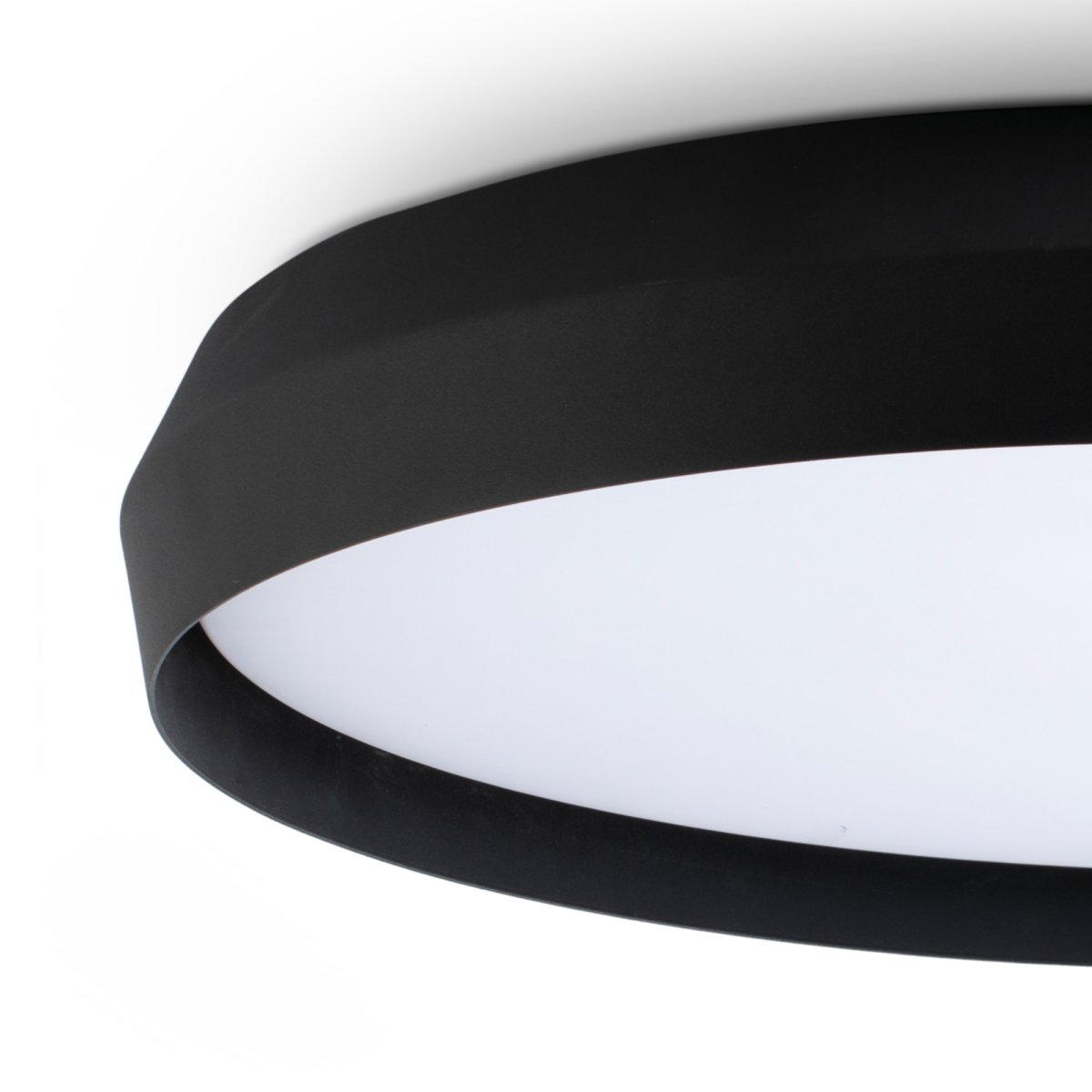 Shoku Ø60 Sort plafond Fra Faro Barcelona - F&aring;s i flere st&oslash;rrelser og farver - perfekt til at skabe personlige og harmoniske kombinationer i hjemmet eller det offentlige milj&oslash;.