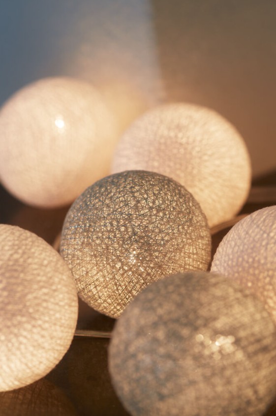 Irislights Silver 35-lights Sølv Fra Irislights - Produktet er h&aring;ndlavet, og variationer i farve, form og st&oslash;rrelse kan forekomme.