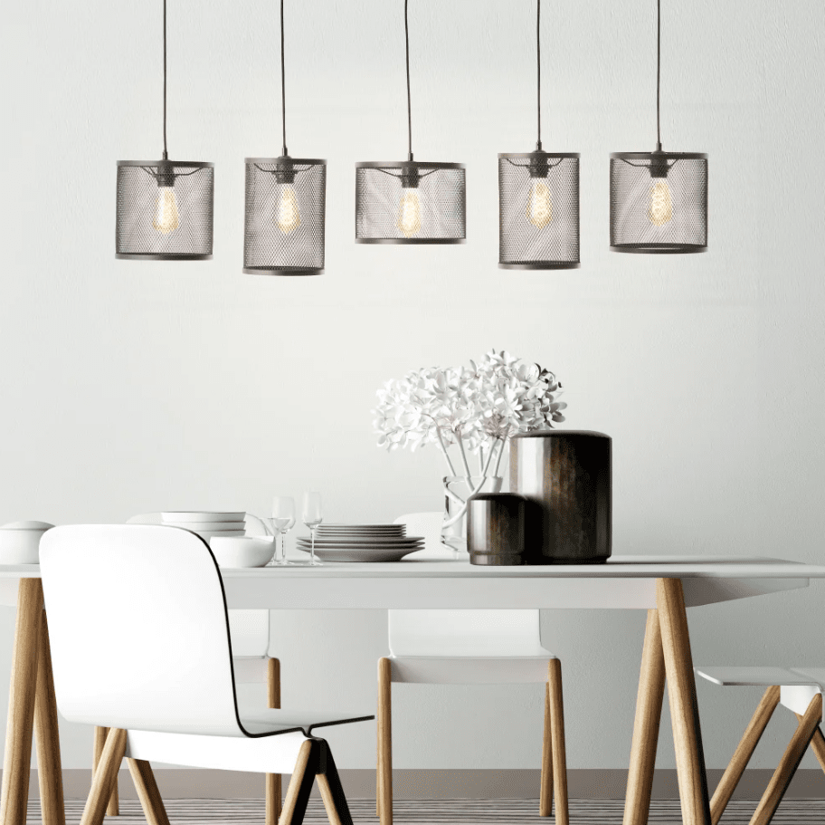 Maze 130cm Sort loftslampe Fra Brilliant - Maze er en moderne pendellampe lavet af metal.