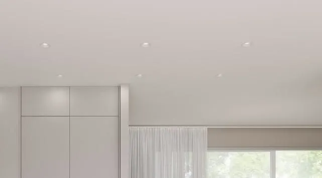 Downlight DWN-02 6P Hvid Fra Plejd - DWN-02 har justerbar farvetemperatur og kan indstilles til en fast temperatur eller d&aelig;mpes til varm hvid.