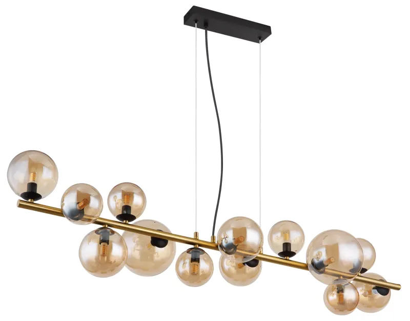 Riha 120cm Rav loftslampe Fra Globo Lighting - Lampan &auml;r av matt m&auml;ssingsf&auml;rgad metall och ger ditt hem en lyxig och inbjudande atmosf&auml;r.