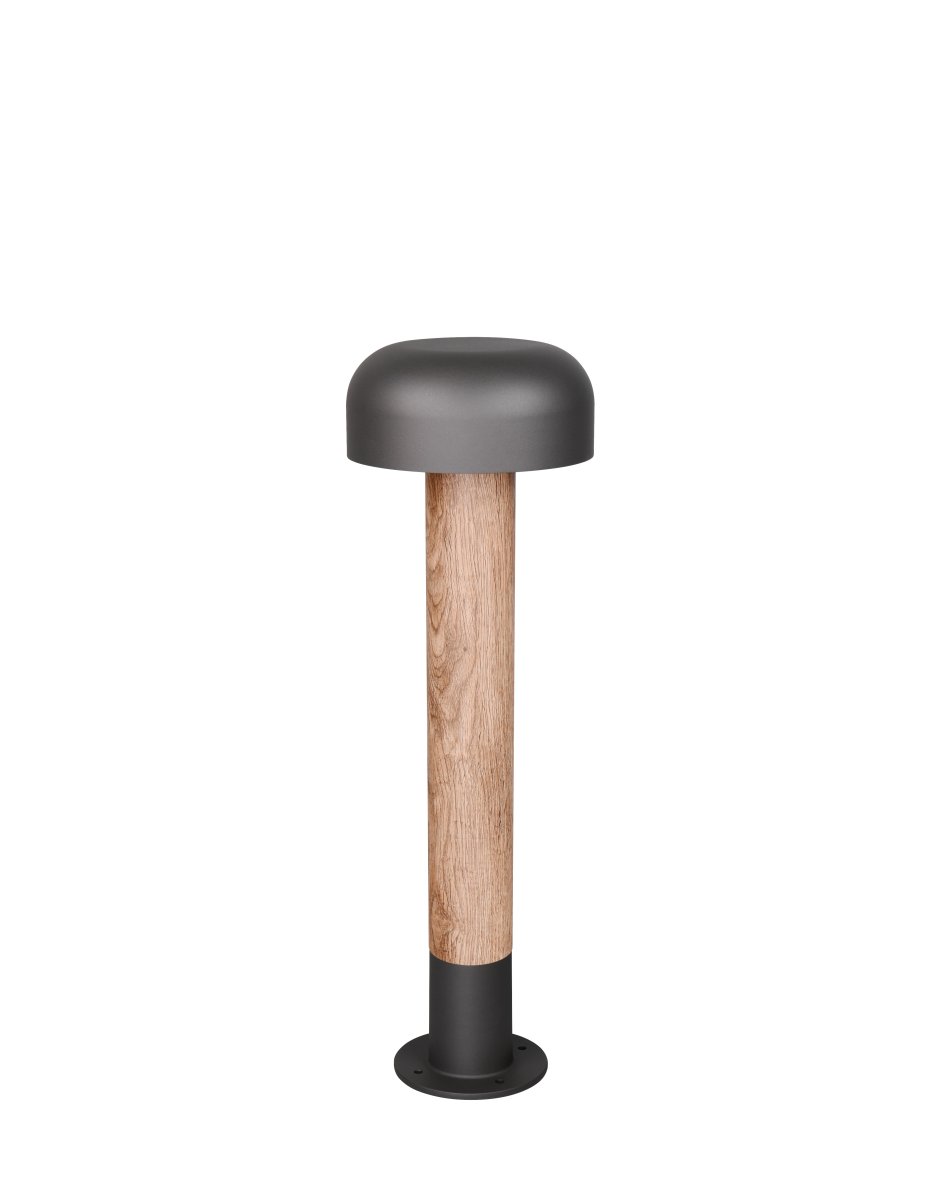 Fraser 54cm Imiteret træ pullerter Fra Trio Lighting - Den m&oslash;rkegr&aring; Finishen og den tr&aelig;inspirerede del giver den en varm og stilfuld karakter.