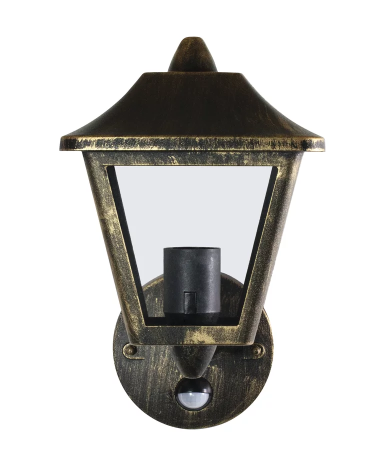 Tradition Sensor Sort/guld udendørslampe Fra Ledvance - Tradition Sensor er en stilren v&aelig;glampe i klassisk lanternedesign, perfekt til at skabe en indbydende atmosf&aelig;re ved indgange, indk&oslash;rsler og facader.