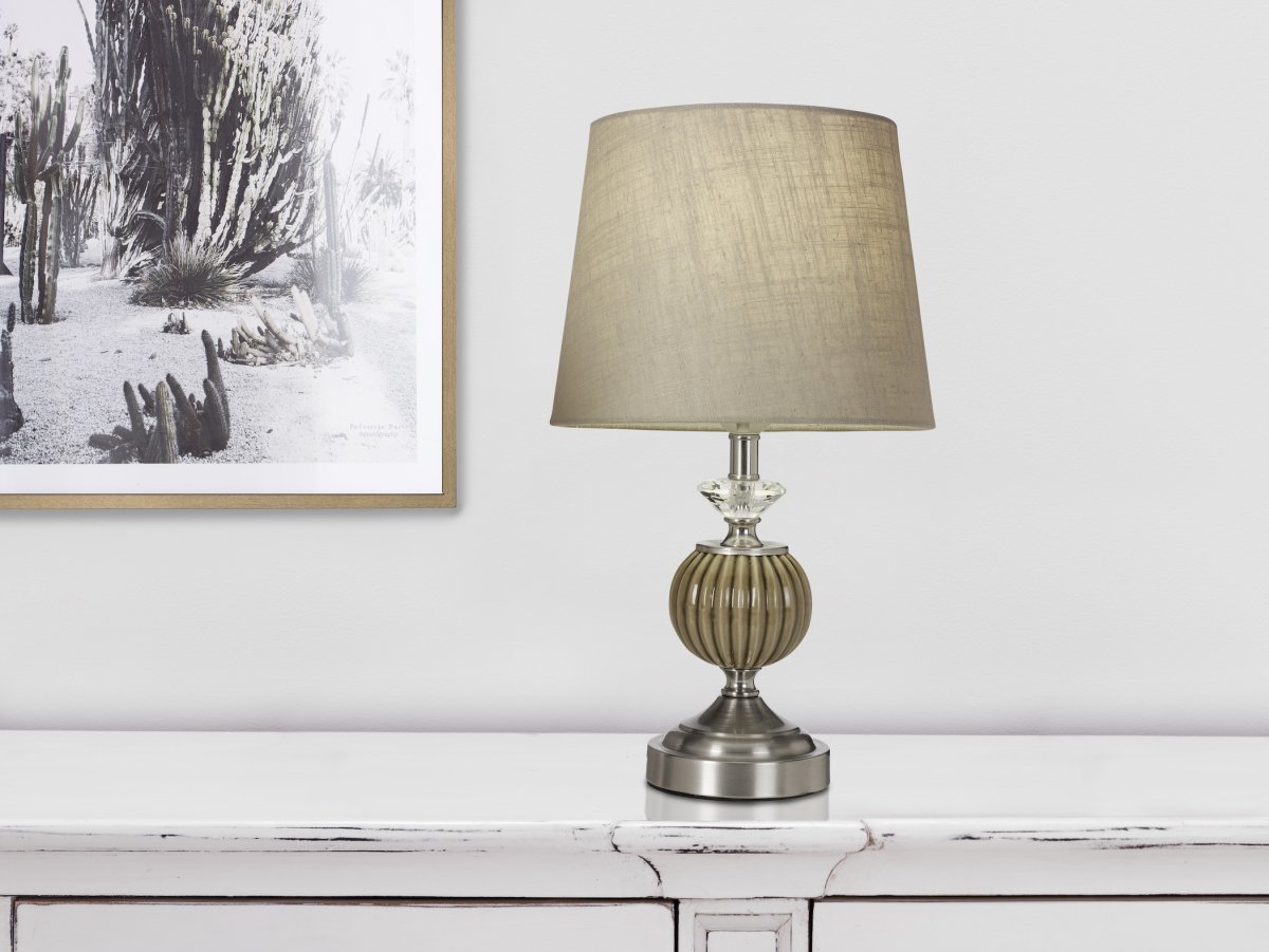 Siv 43cm Grå bordlampe Fra Cottex - Leveres med hvid ledning med strømafbryder og stik.
