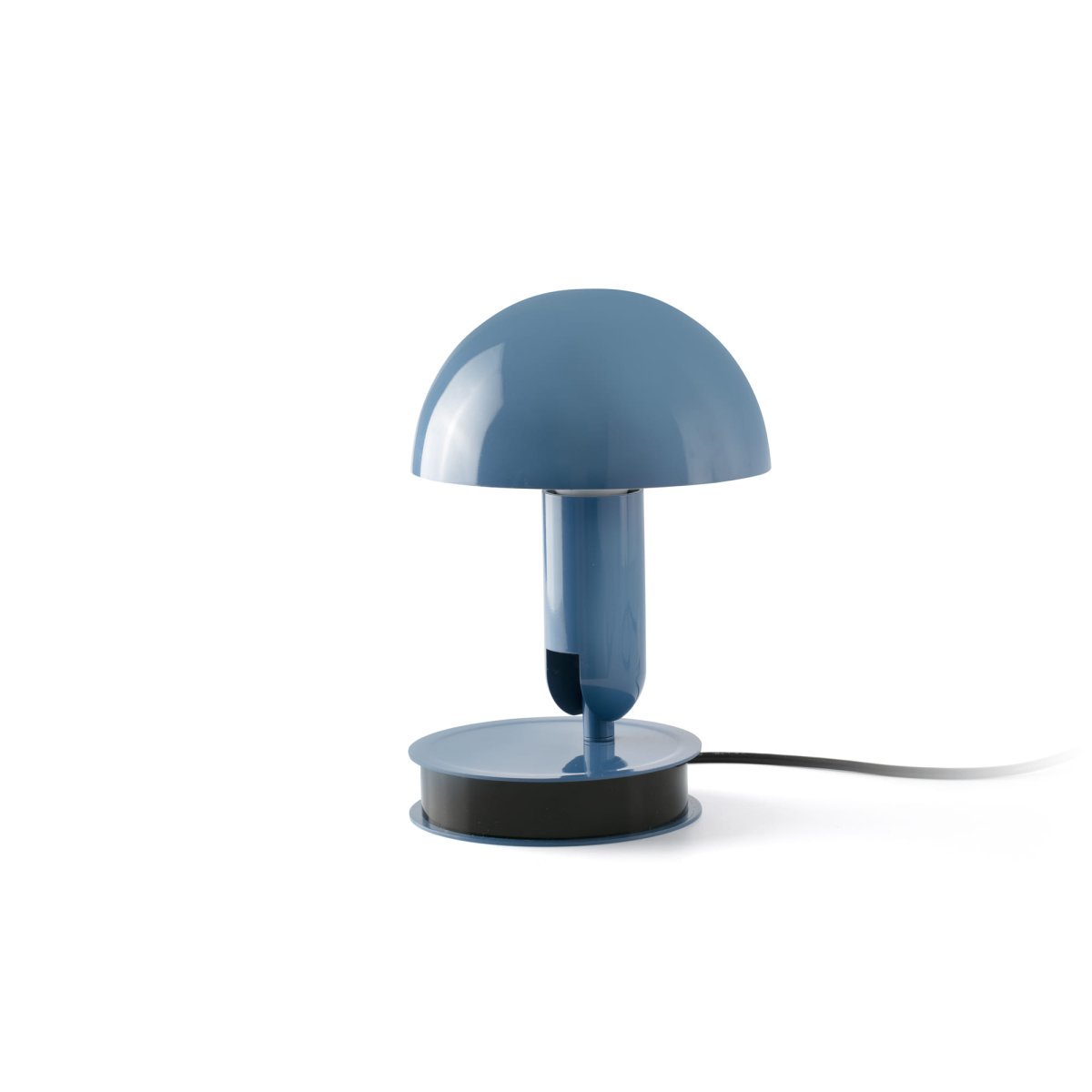 Bela 24cm Blå skrivebordslampe Fra Faro Barcelona - Takket v&aelig;re dens smarte klemmefunktion kan den nemt fastg&oslash;res til hovedg&aelig;rder, hylder eller skriveborde - perfekt til b&aring;de arbejde og afslapning.