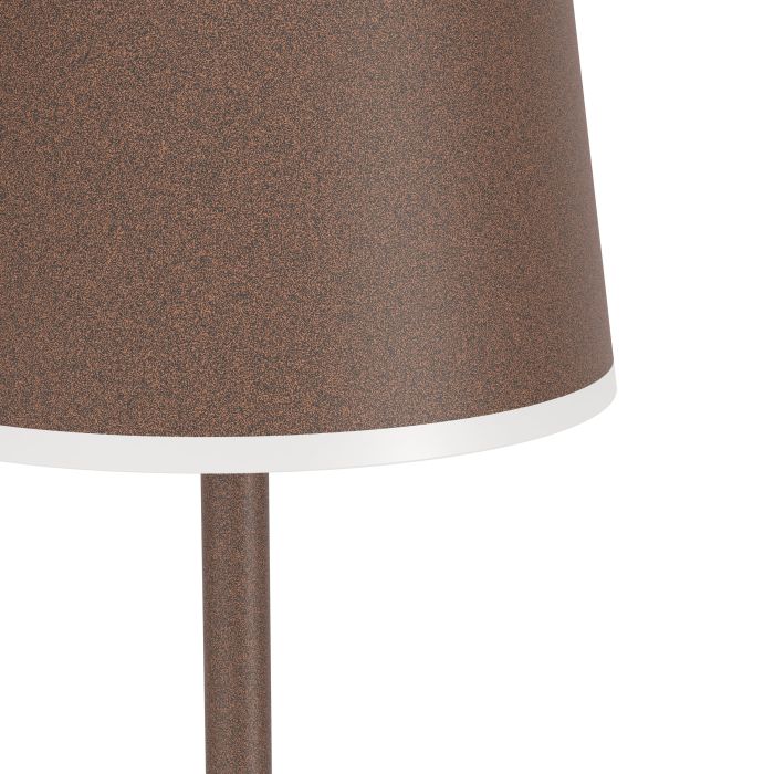 Mannera 140cm Rusten brun bærbar Fra Eglo - Takket være den trådløse funktion kan lampen placeres frit i rummet og giver et jævnt og behageligt lys - Perfekt til at skabe stemning eller til læsning.