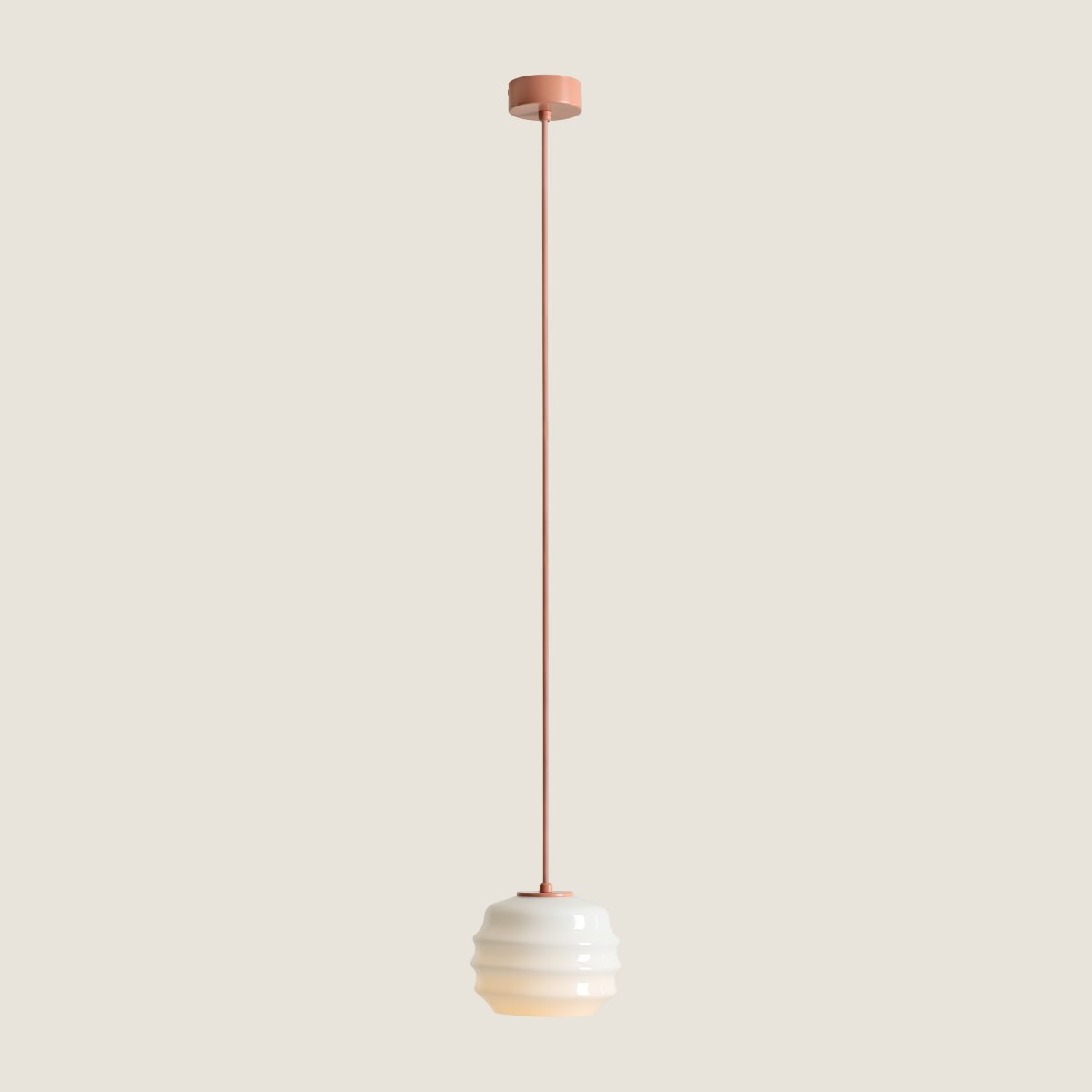 Puff Ø16 Koral loftslampe Fra Artera - Puff spreder et blødt og behageligt lys, der bidrager til en hyggelig atmosfære.