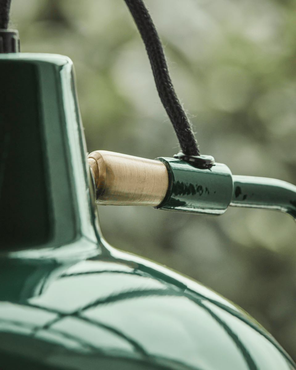 Desk 50cm Grøn skrivebordslampe Fra House Doctor - Med denne bordlampe får du både dekorativ charme og funktionel belysning.