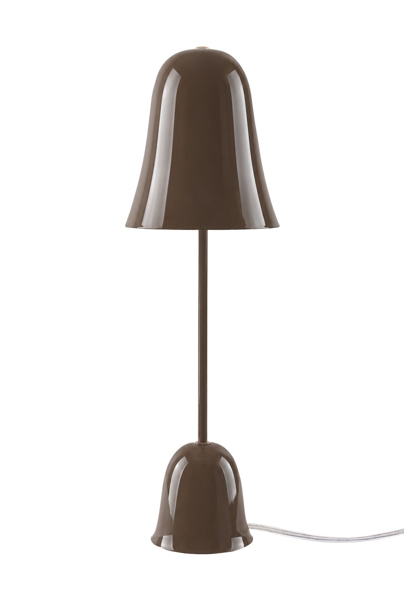 Blåklockan 50cm Brun bordlampe Fra Globen Lighting - Den Blå Klokke er en elegant og tidløs bordlampe i jern med en højglans brun finish.