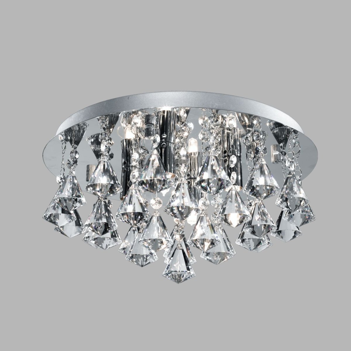 Hanna Ø38 Chrom badeværelseslampe Fra Searchlight - Skab en eksklusiv følelse i dit hjem med en lampe, der kombinerer både funktion og luksus.