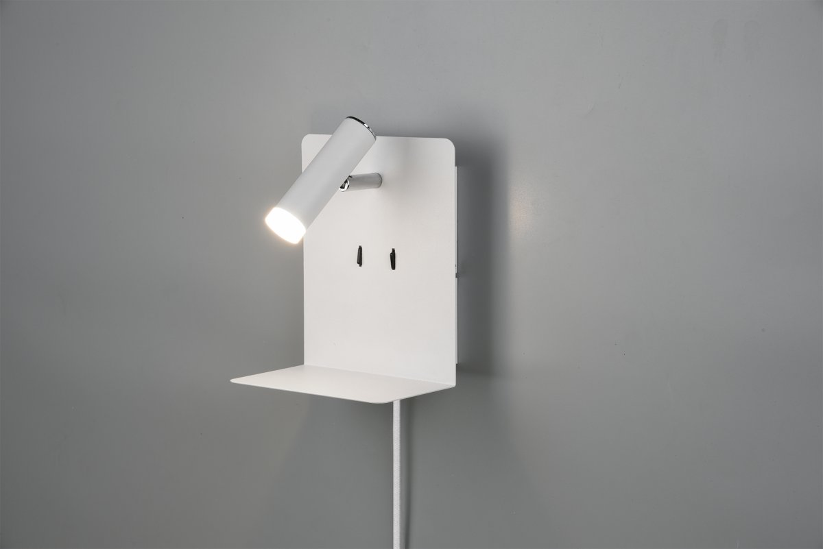 Element Hvid læselampe Fra Trio Lighting - Med en hylde og en USB-port til opladning er den b&aring;de praktisk og funktionel.